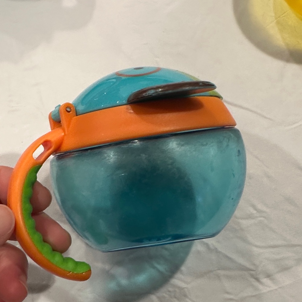 Bundle of Skip Hop Snack Cups - Picture 9 of 16